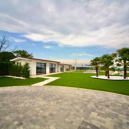 Villa Altavista Roero