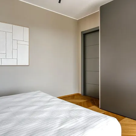 Altavista Roero Villa *